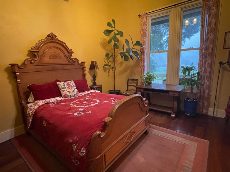Downstairs Bedroom – Jezebel